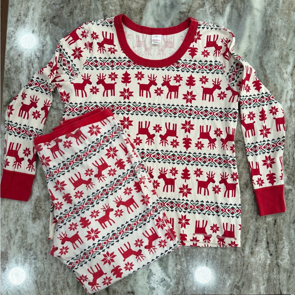 Hanna Andersson Women’s XXL Red and White Reindeer Pajama Set